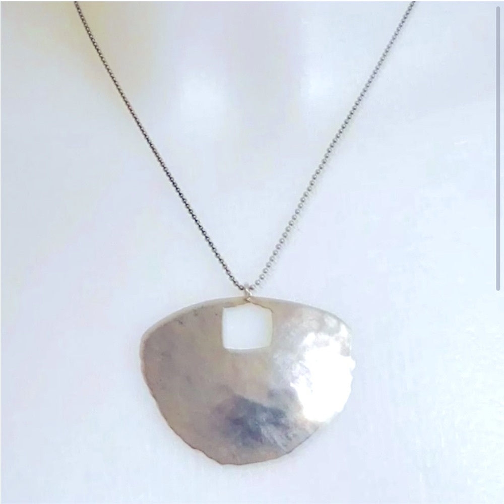 Silpada Vintage Rare Solid Sterling
Silver Big Dreamer Hammered
Necklace - Picture 6 of 6